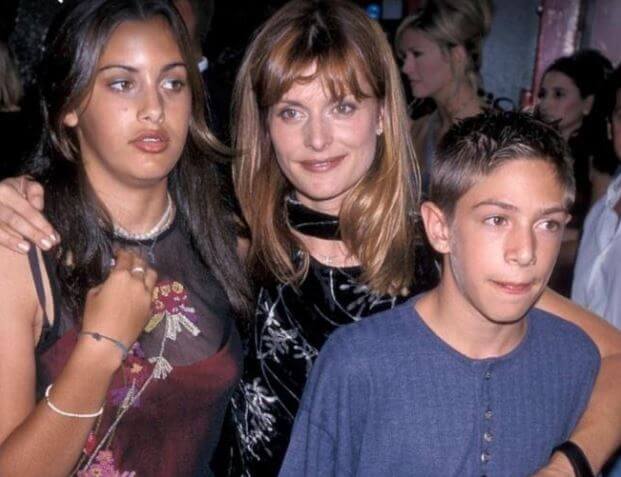 Nastassja Kinski with her children Sonja Kinski and Aljosha Nakzynski Moussa in an event.